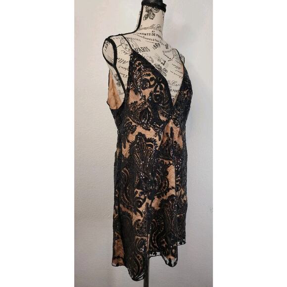 New Free People Mini Dress SZ 12 Night Shimmers Black Goingout Illusion Sequins - Picture 5 of 11